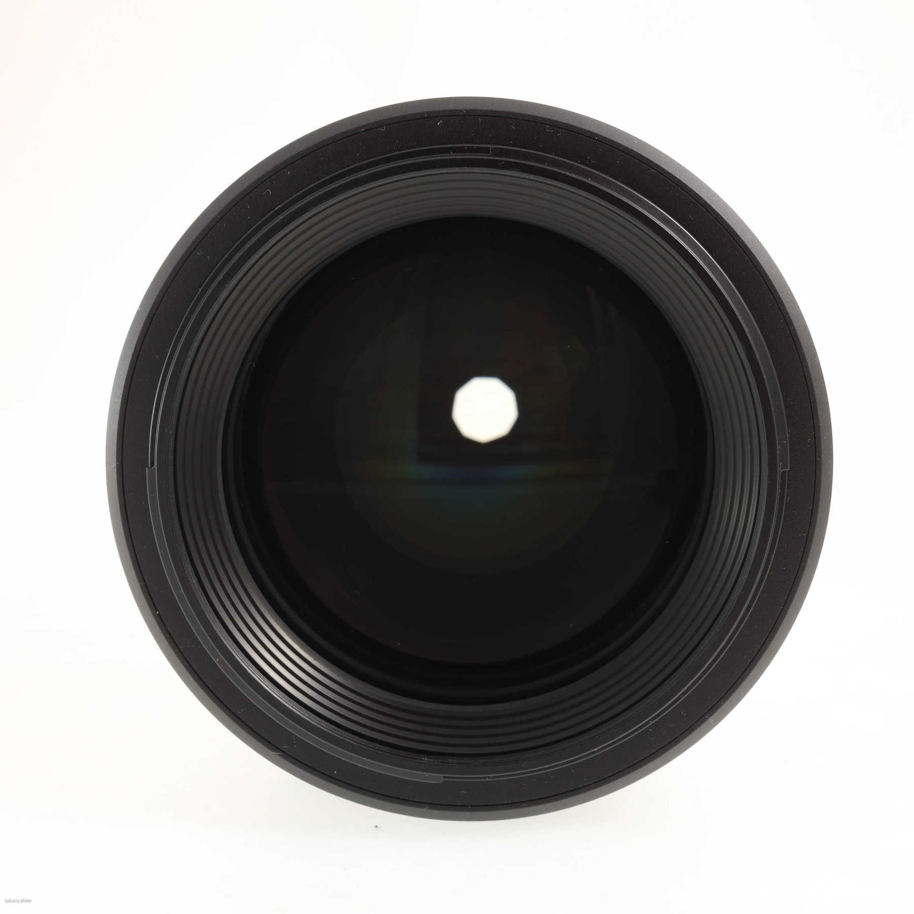 Canon RF 85mm f/1.2 L USM DS Canon RF 85mm f/1.2 L USM DS
