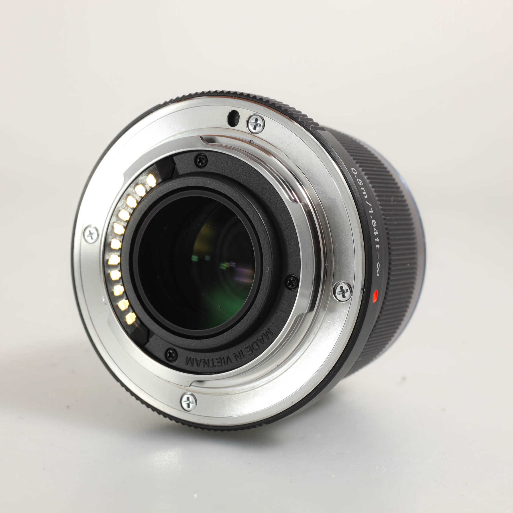 Olympus 45mm f/1.8 Zuiko Digital black Olympus 45mm f/1.8 Zuiko Digital black