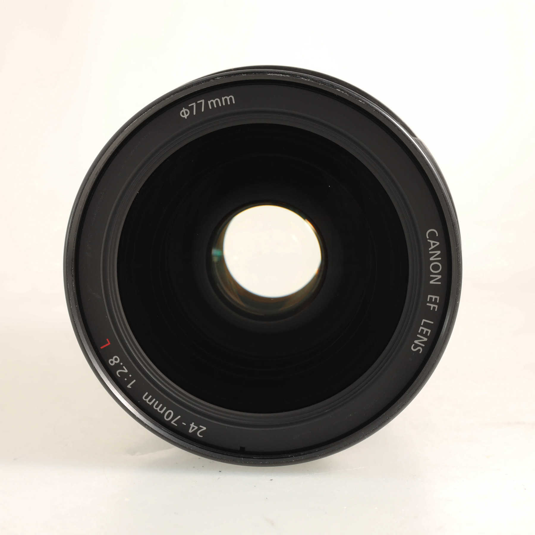 Canon EF 24-70mm f/2.8 L USM Canon EF 24-70mm f/2.8 L USM