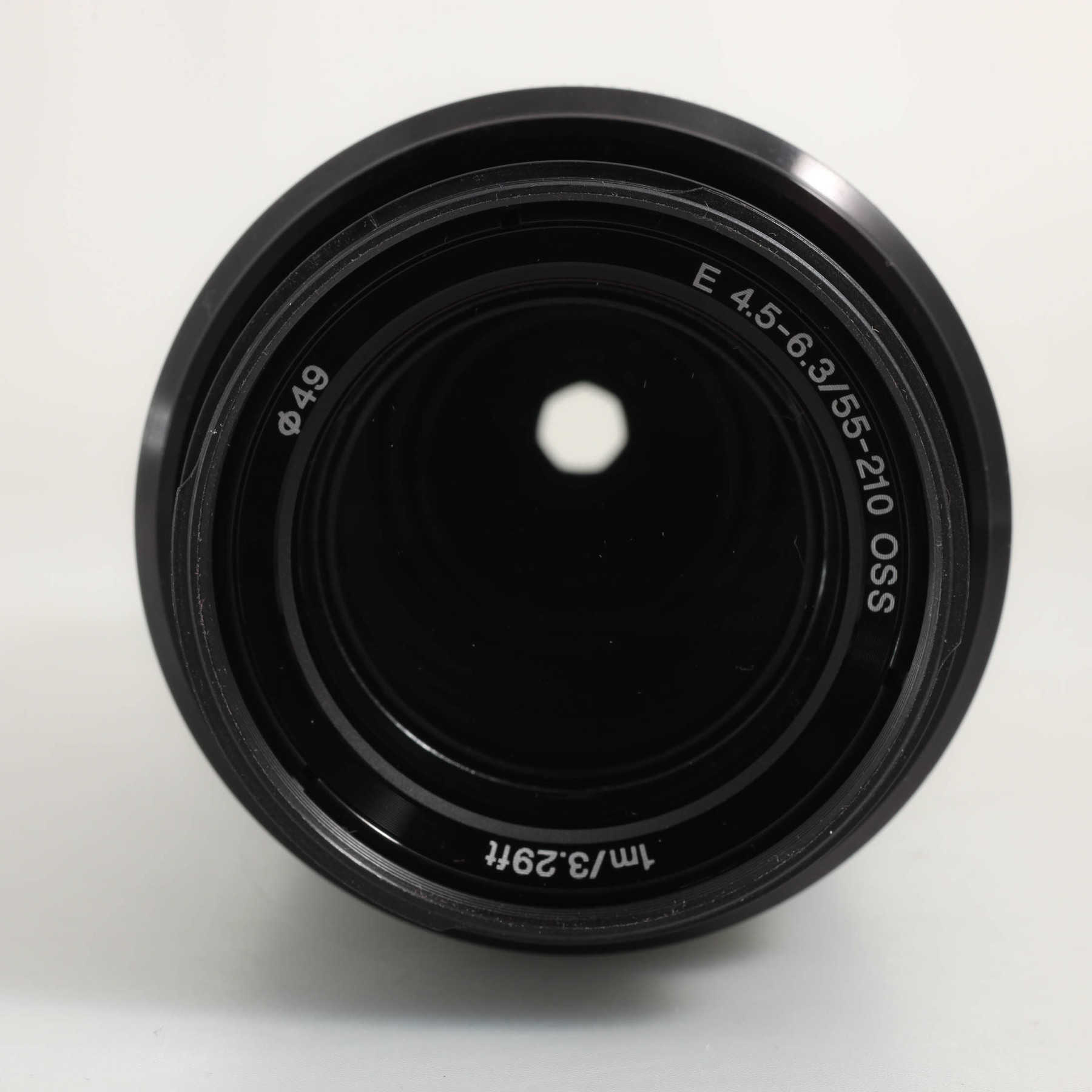 Sony E 55-210mm f/4.5-6.3 OSS Sony E 55-210mm f/4.5-6.3 OSS