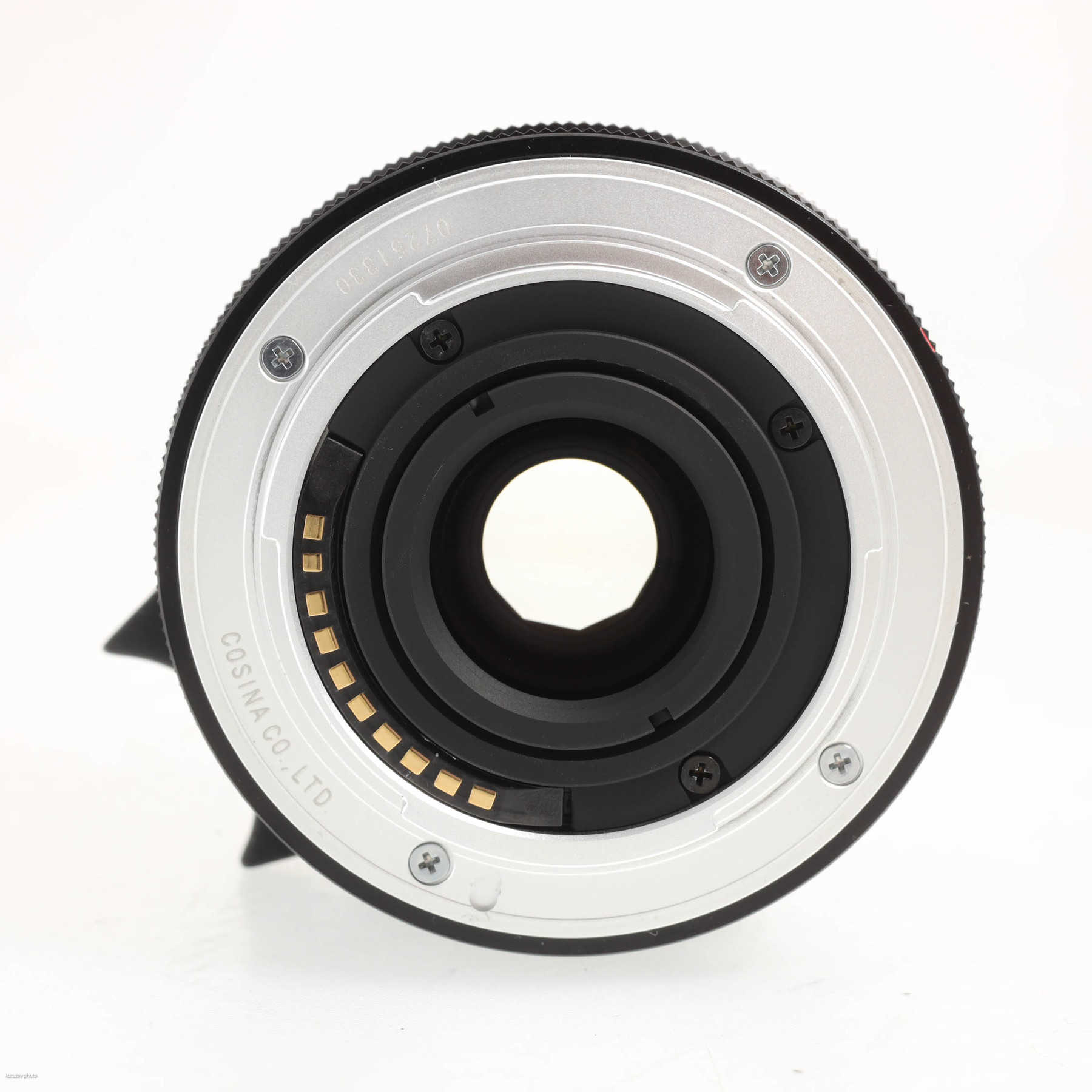 Voigtländer 35mm f/2 Apo-Ultron Macro (Fujifilm X) Voigtländer 35mm f/2 Apo-Ultron Macro (Fujifilm X)