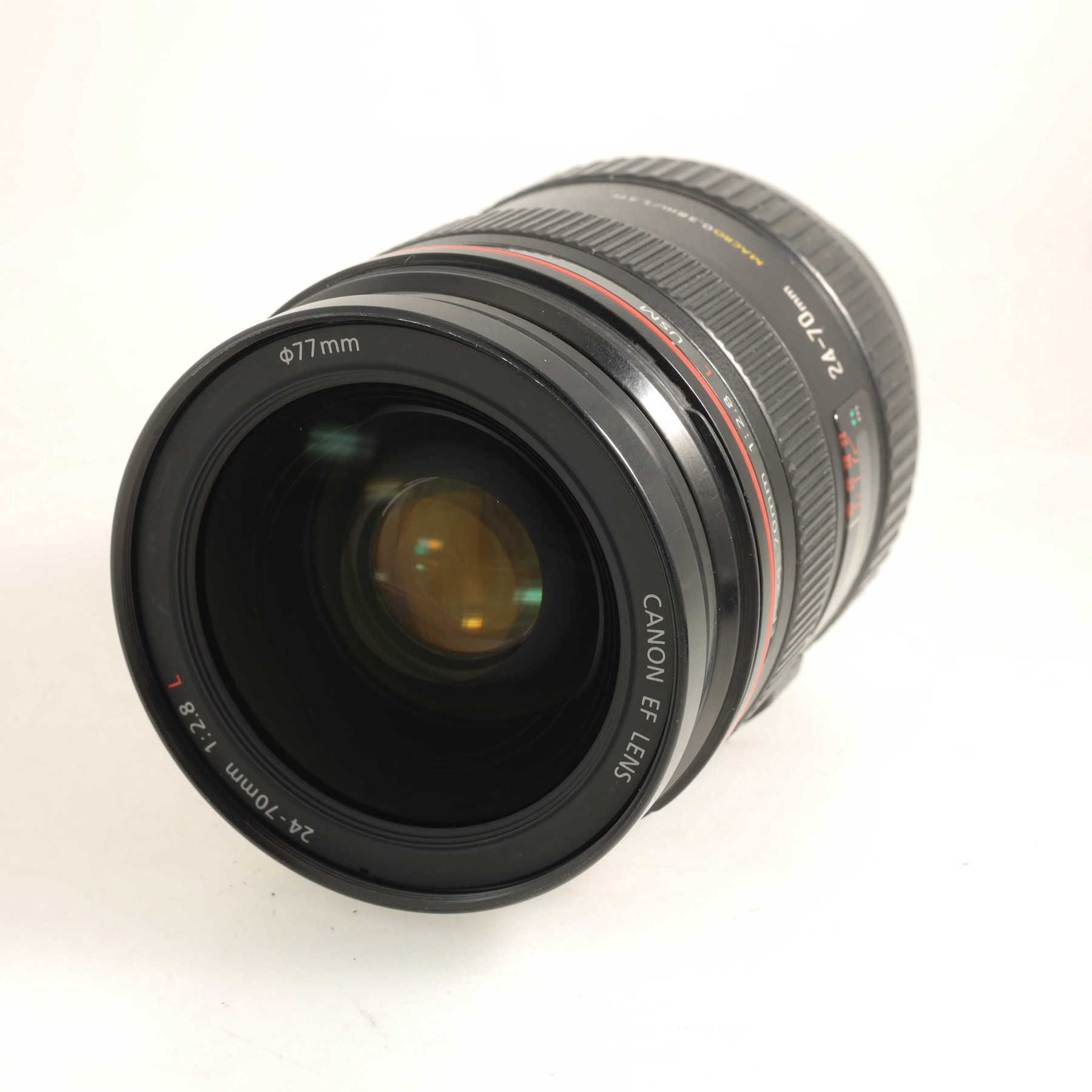 Canon EF 24-70mm f/2.8 L USM Canon EF 24-70mm f/2.8 L USM