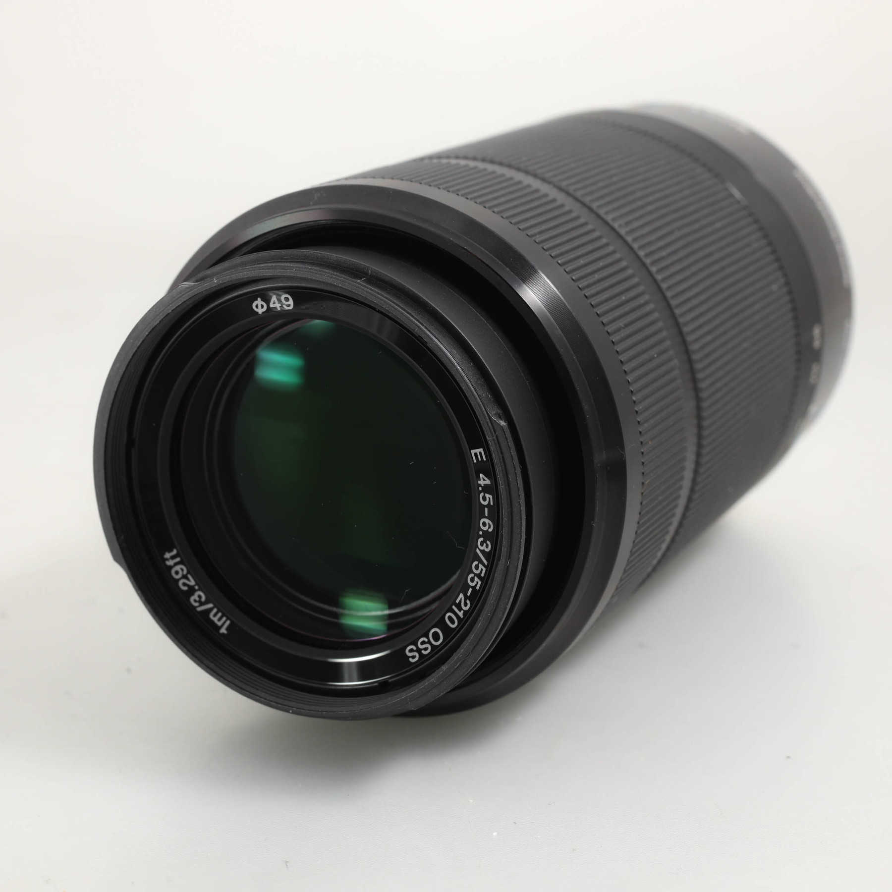 Sony E 55-210mm f/4.5-6.3 OSS Sony E 55-210mm f/4.5-6.3 OSS
