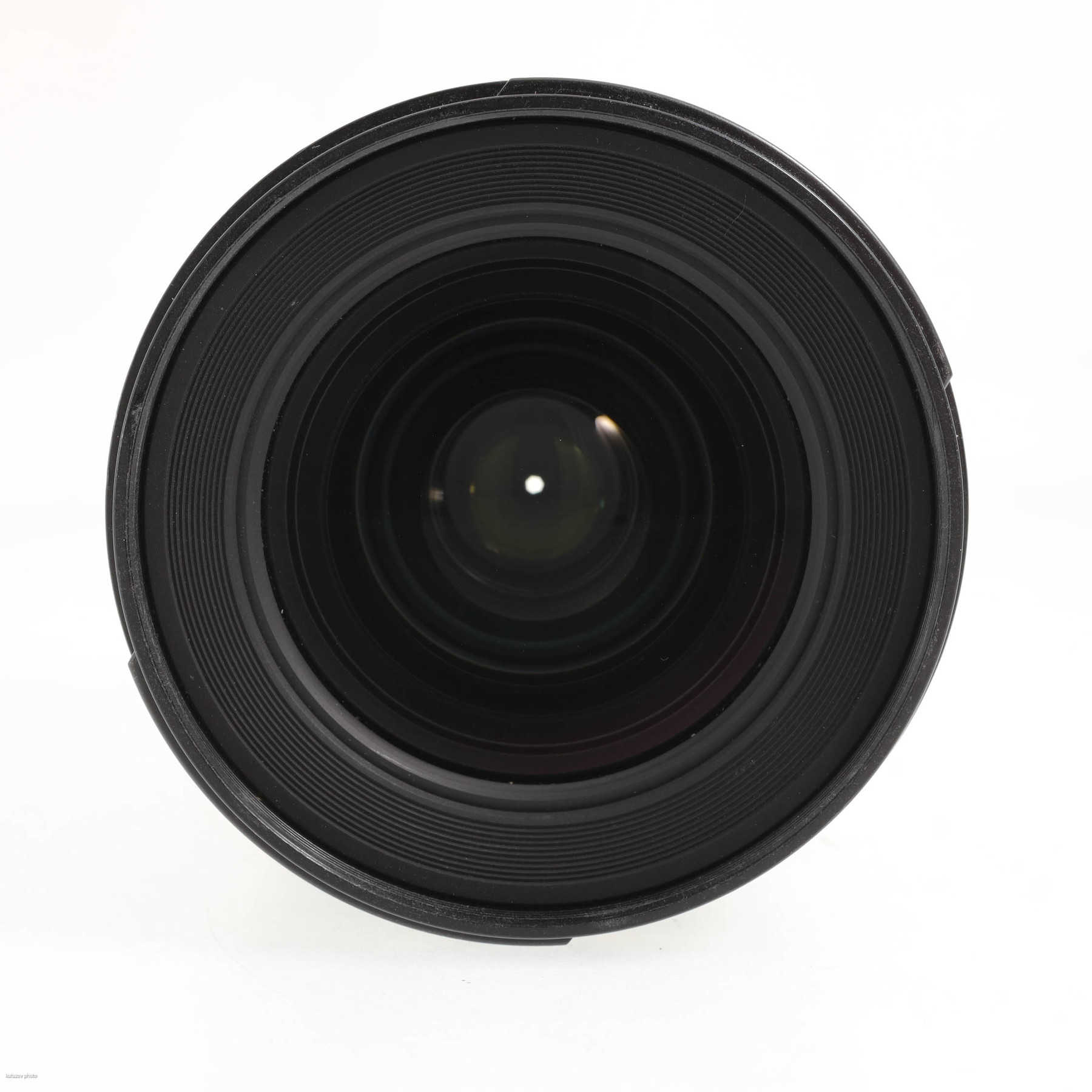 Nikon 28mm f/1.8 G AF-S Nikkor Nikon 28mm f/1.8 G AF-S Nikkor