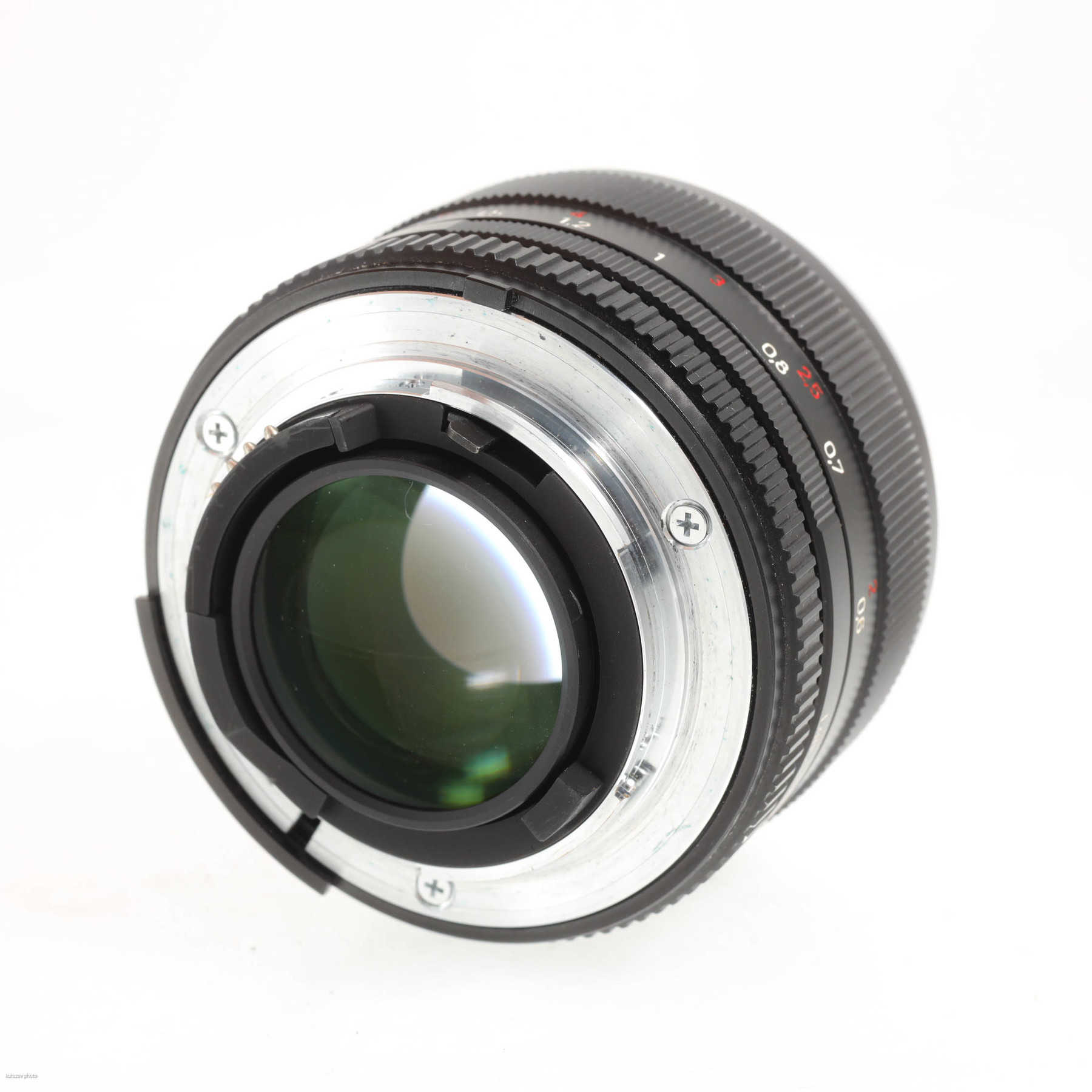 Zeiss Planar 50mm f/1.4 T* ZF.2 (Nikon F/MF) Zeiss Planar 50mm f/1.4 T* ZF.2 (Nikon F/MF)