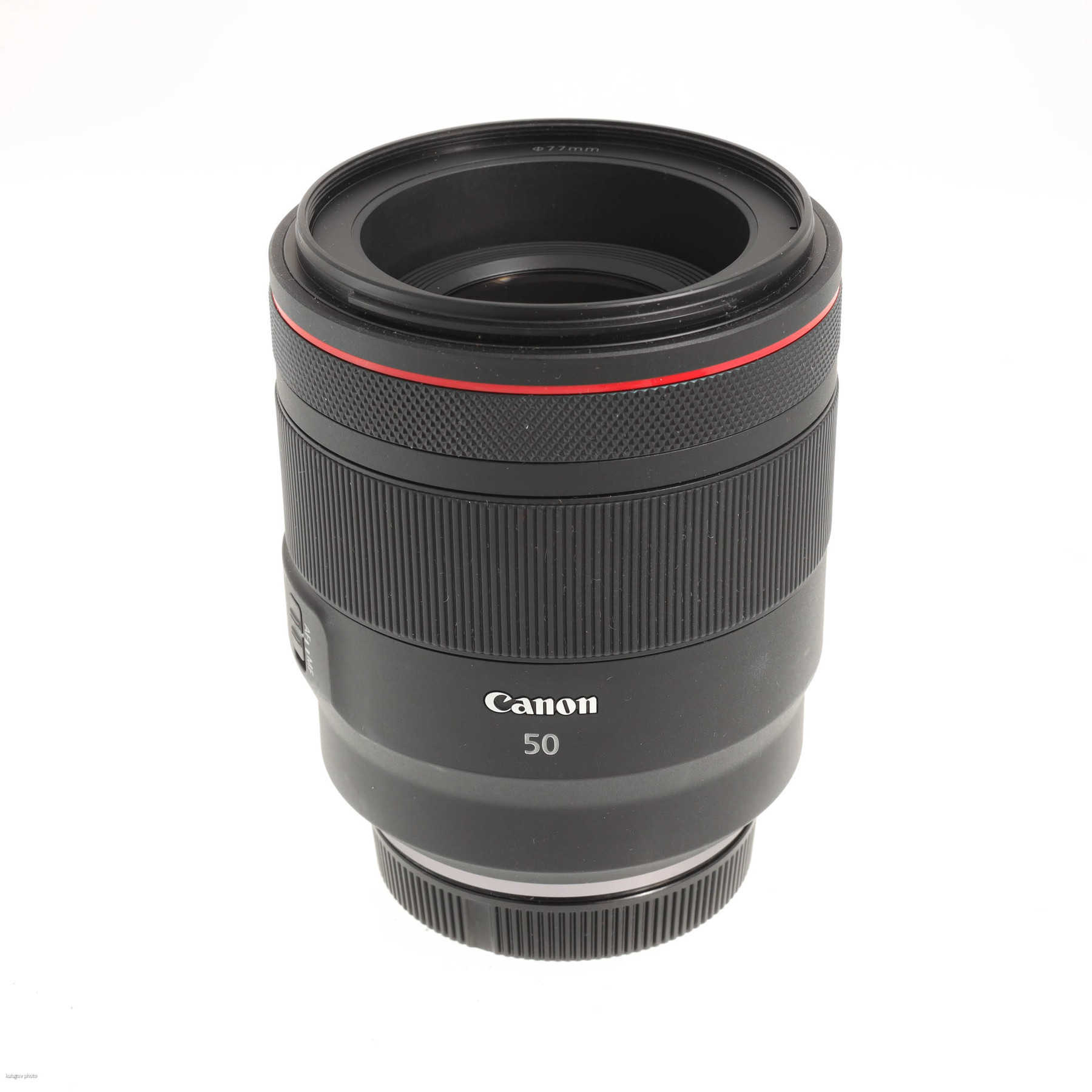 Canon RF 50mm f/1.2 L USM Canon RF 50mm f/1.2 L USM