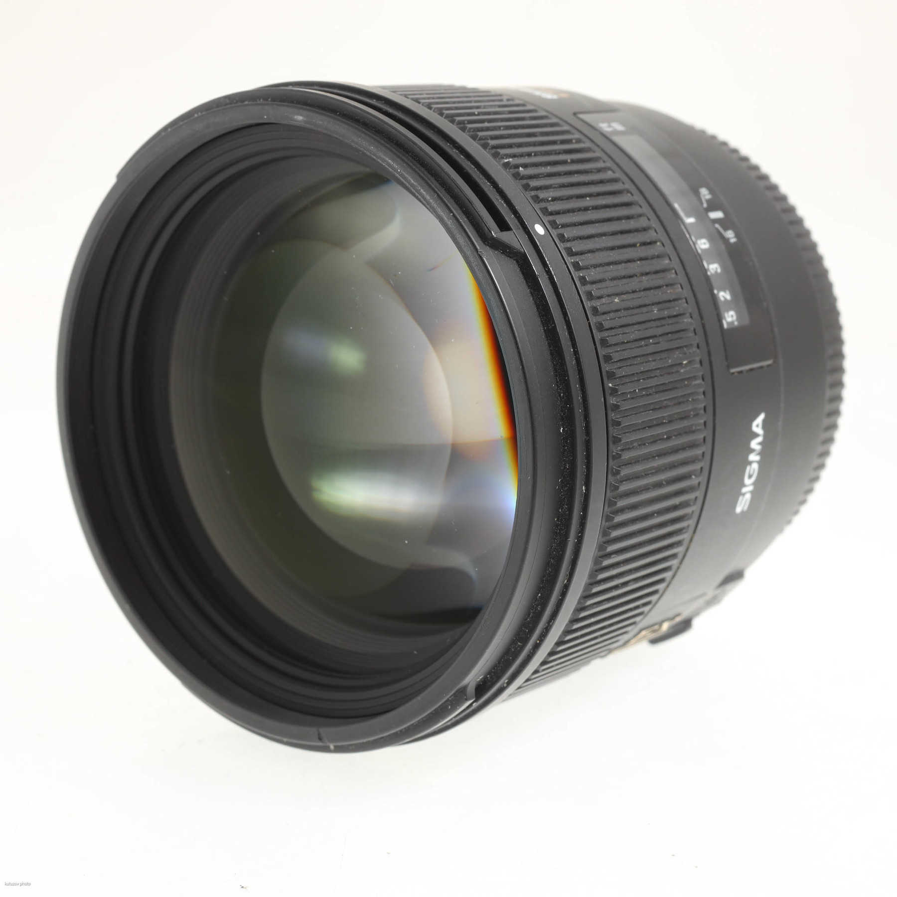 Sigma 85mm f/1.4 DG HSM EX (Canon EF) Sigma 85mm f/1.4 DG HSM EX (Canon EF)