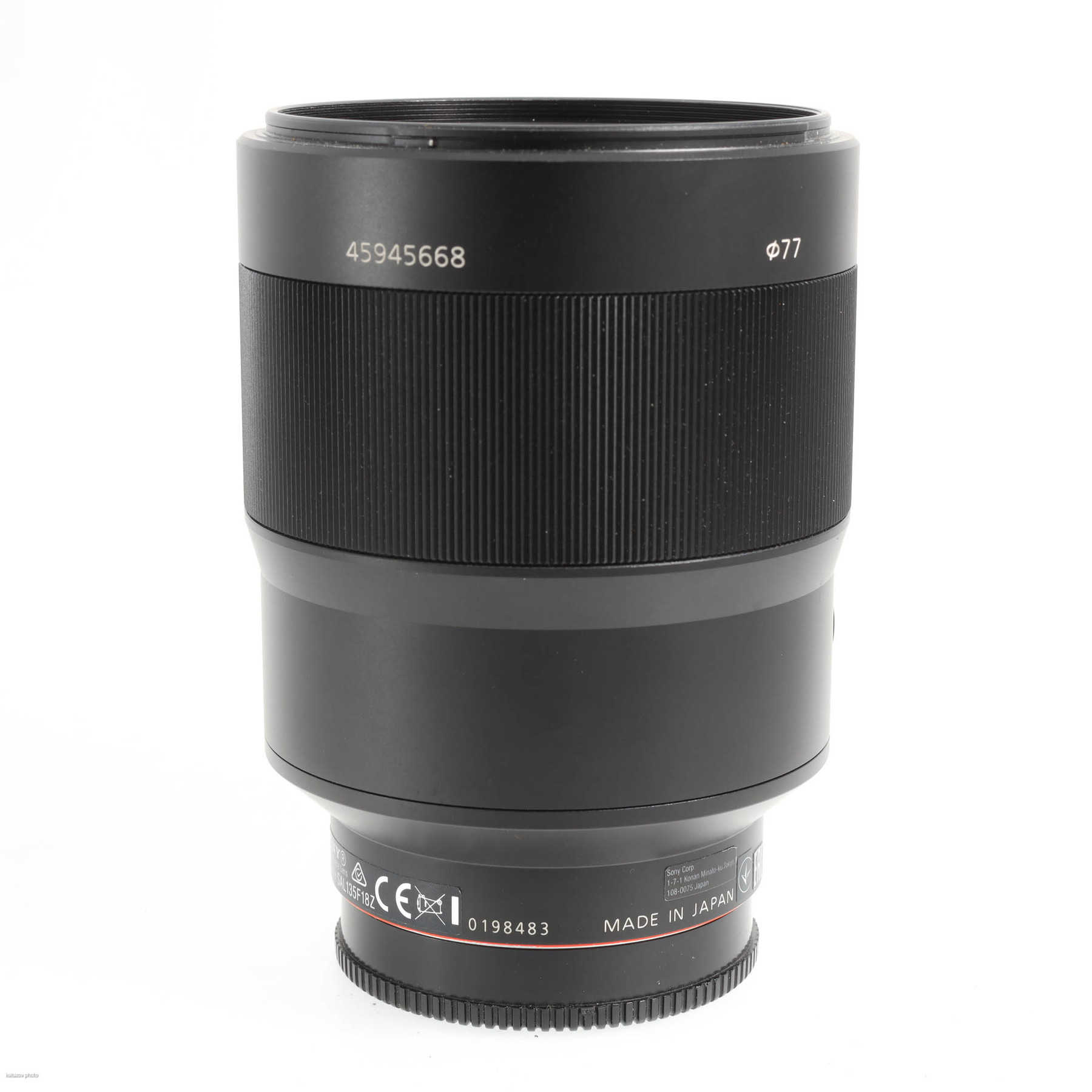 Sony 135mm f/1.8 T* Sonnar ZA Sony 135mm f/1.8 T* Sonnar ZA