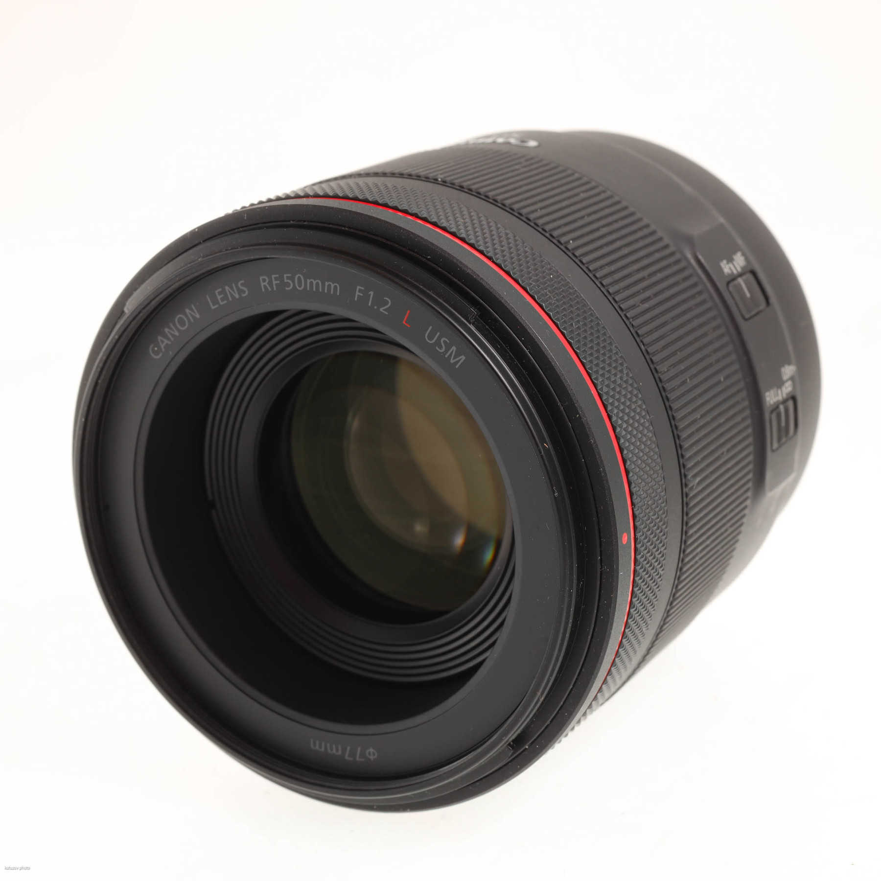 Canon RF 50mm f/1.2 L USM Canon RF 50mm f/1.2 L USM