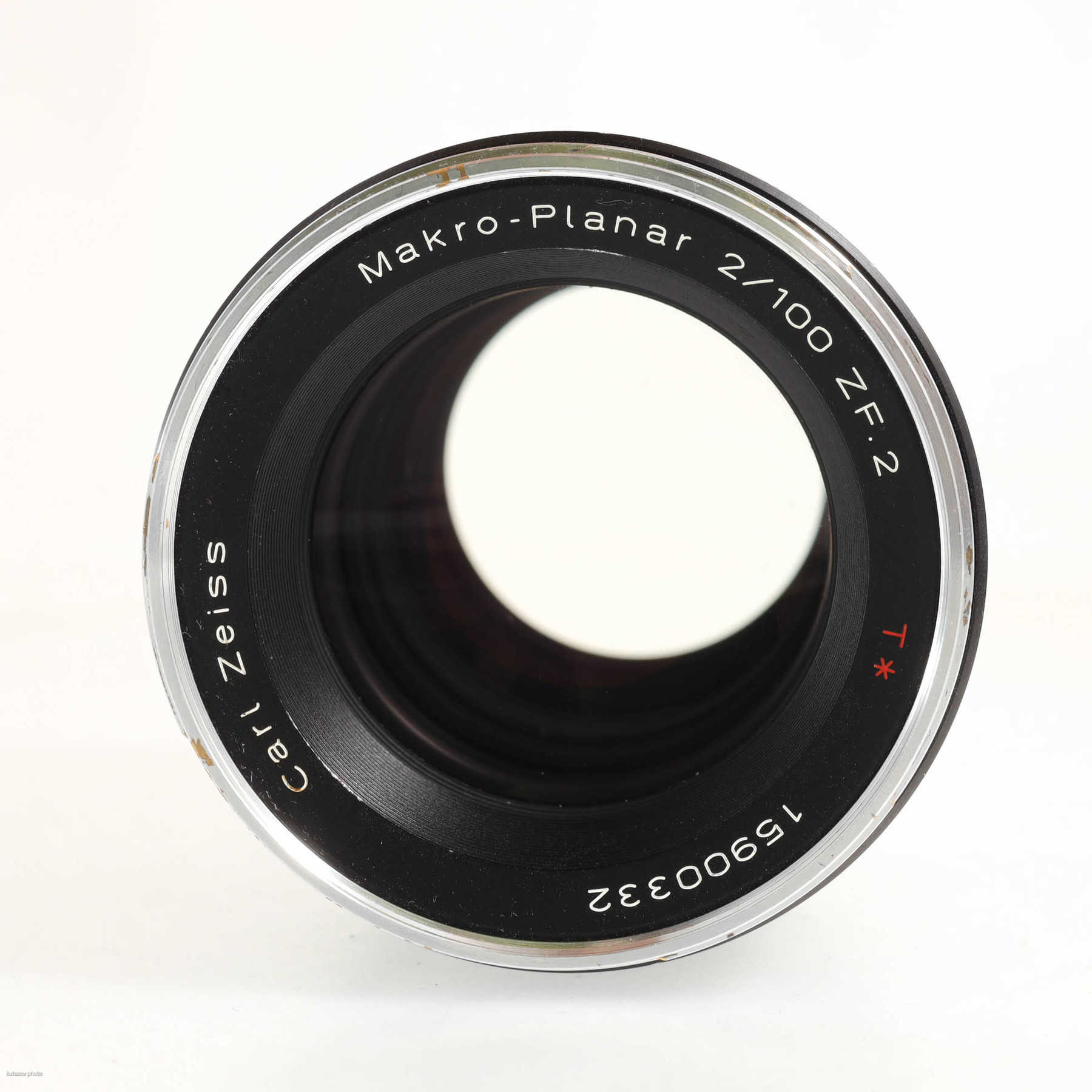 Zeiss 100mm f/2 T* Makro-Planar ZF.2 Zeiss 100mm f/2 T* Makro-Planar ZF.2
