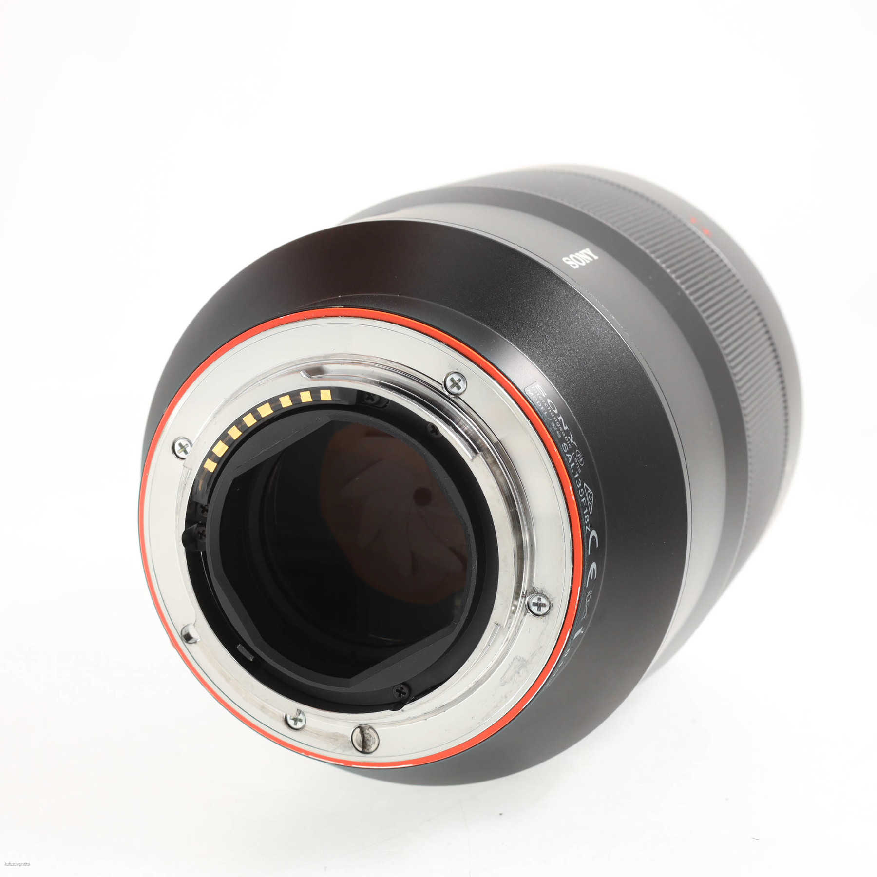 Sony 135mm f/1.8 T* Sonnar ZA Sony 135mm f/1.8 T* Sonnar ZA