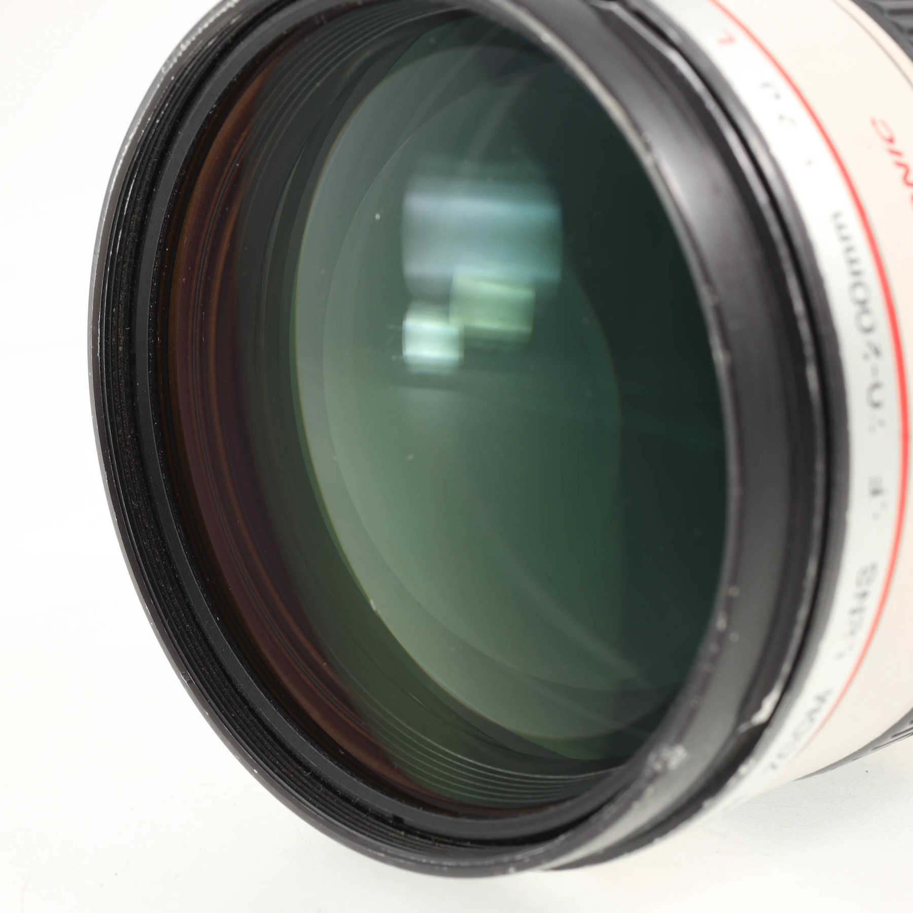 Canon 70-200mm f/2.8 EF L USM Canon 70-200mm f/2.8 EF L USM