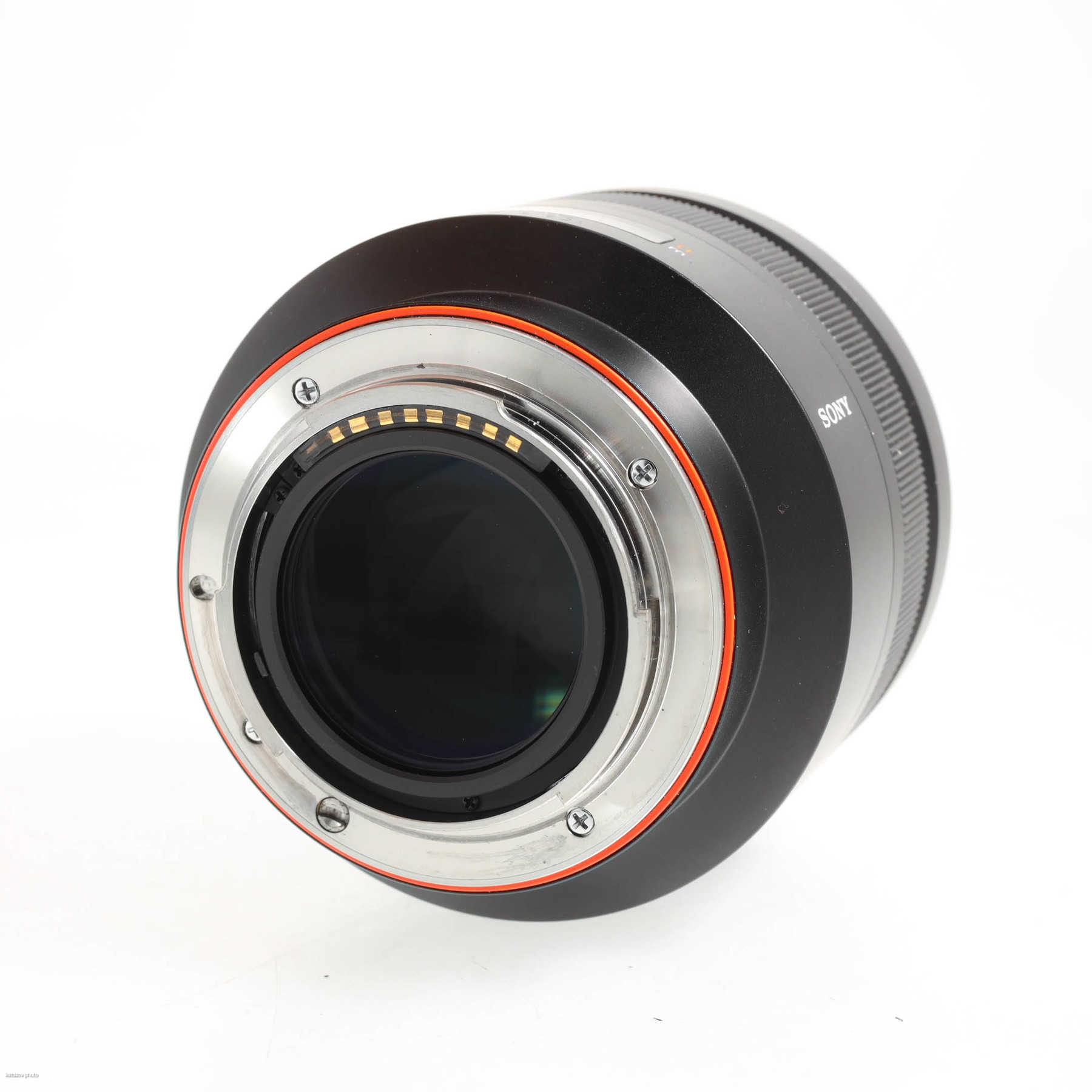 Sony 85mm f/1.4 T* Zeiss Planar ZA Sony 85mm f/1.4 T* Zeiss Planar ZA