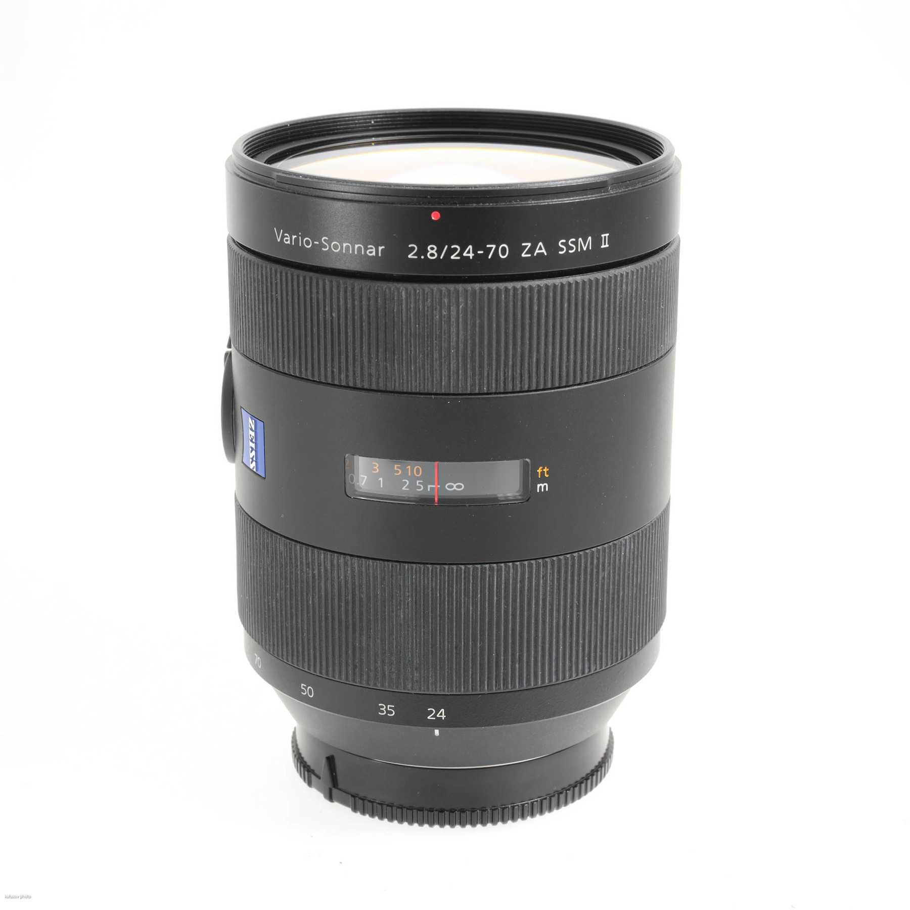 Zeiss 24-70mm f/2.8 Vario-Sonnar T* ZA SSM II Zeiss 24-70mm f/2.8 Vario-Sonnar T* ZA SSM II