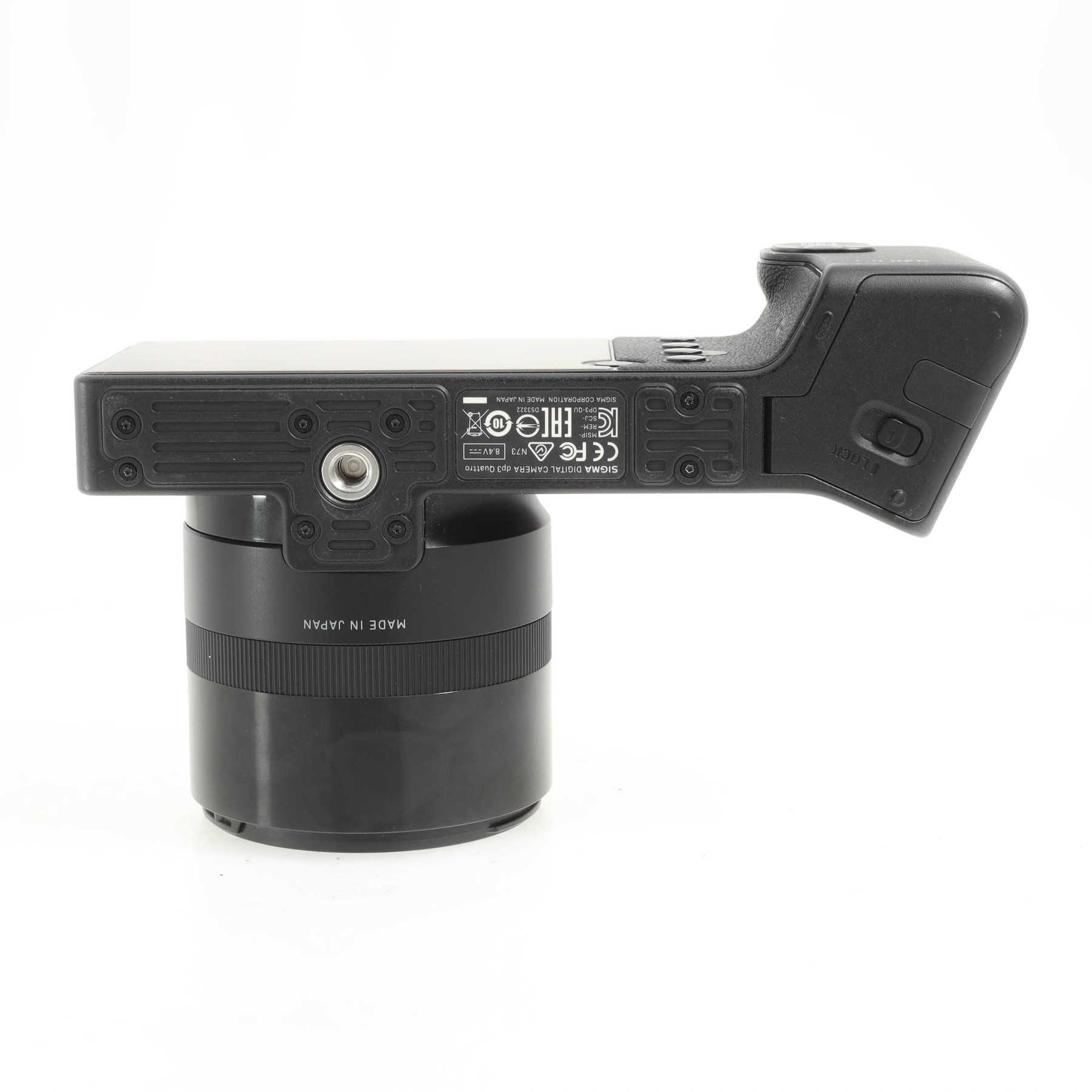 Sigma DP3 Quattro с 1,2х телеконвертером Sigma DP3 Quattro с 1,2х телеконвертером