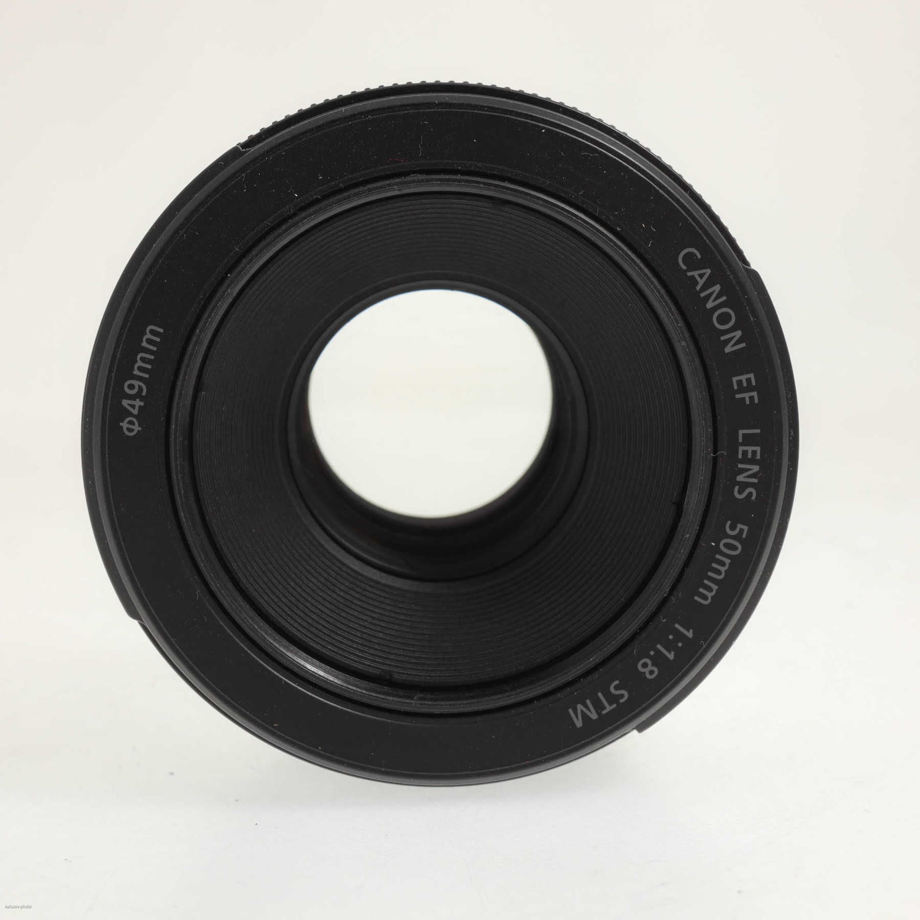 Canon EF 50mm f/1.8 STM Canon EF 50mm f/1.8 STM