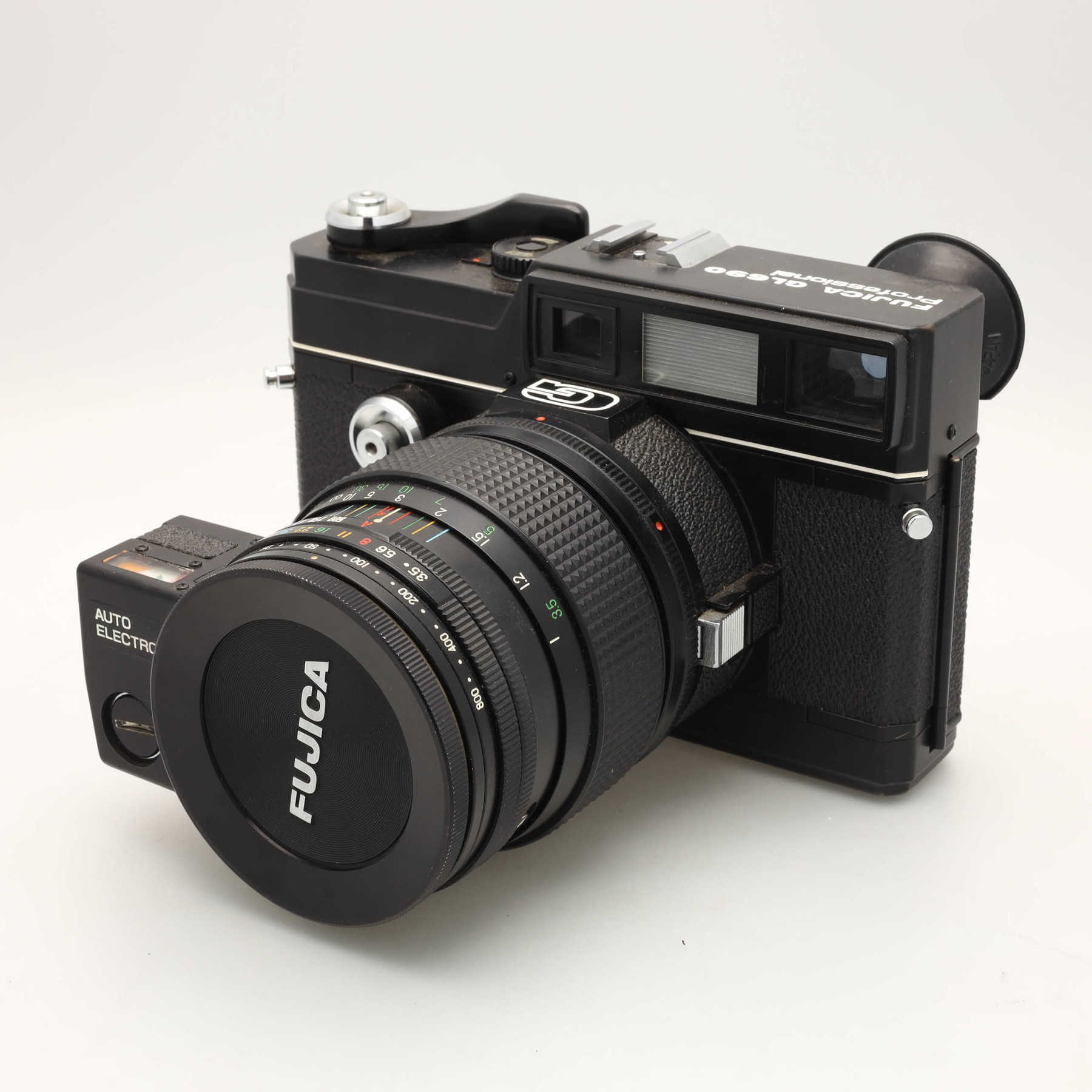 Fujifilm Fujica GL690 с объективом 100mm f/3.5 EBC Fujinon AE