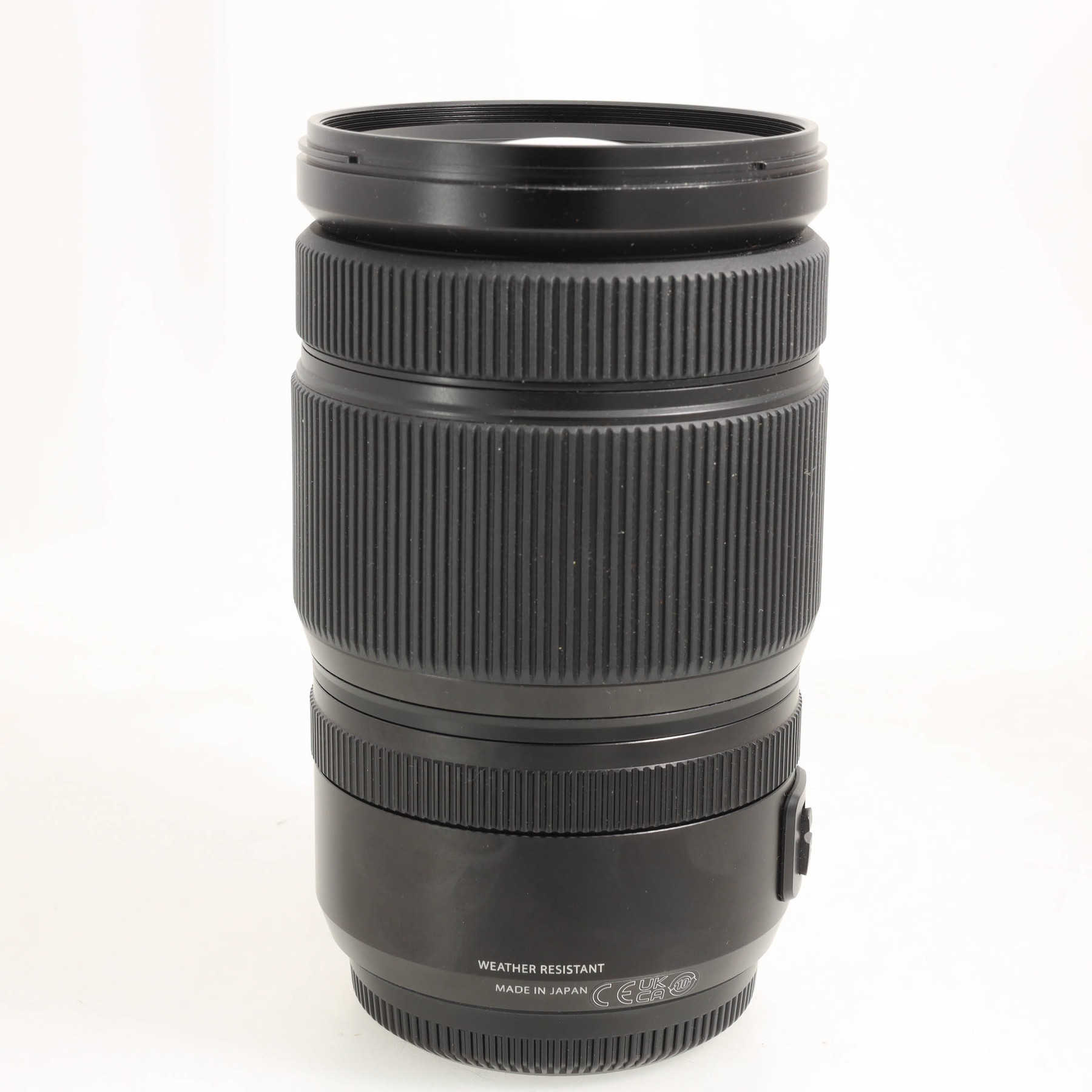 Fujifilm GF 45-100mm f/4 R LM OIS WR Fujifilm GF 45-100mm f/4 R LM OIS WR