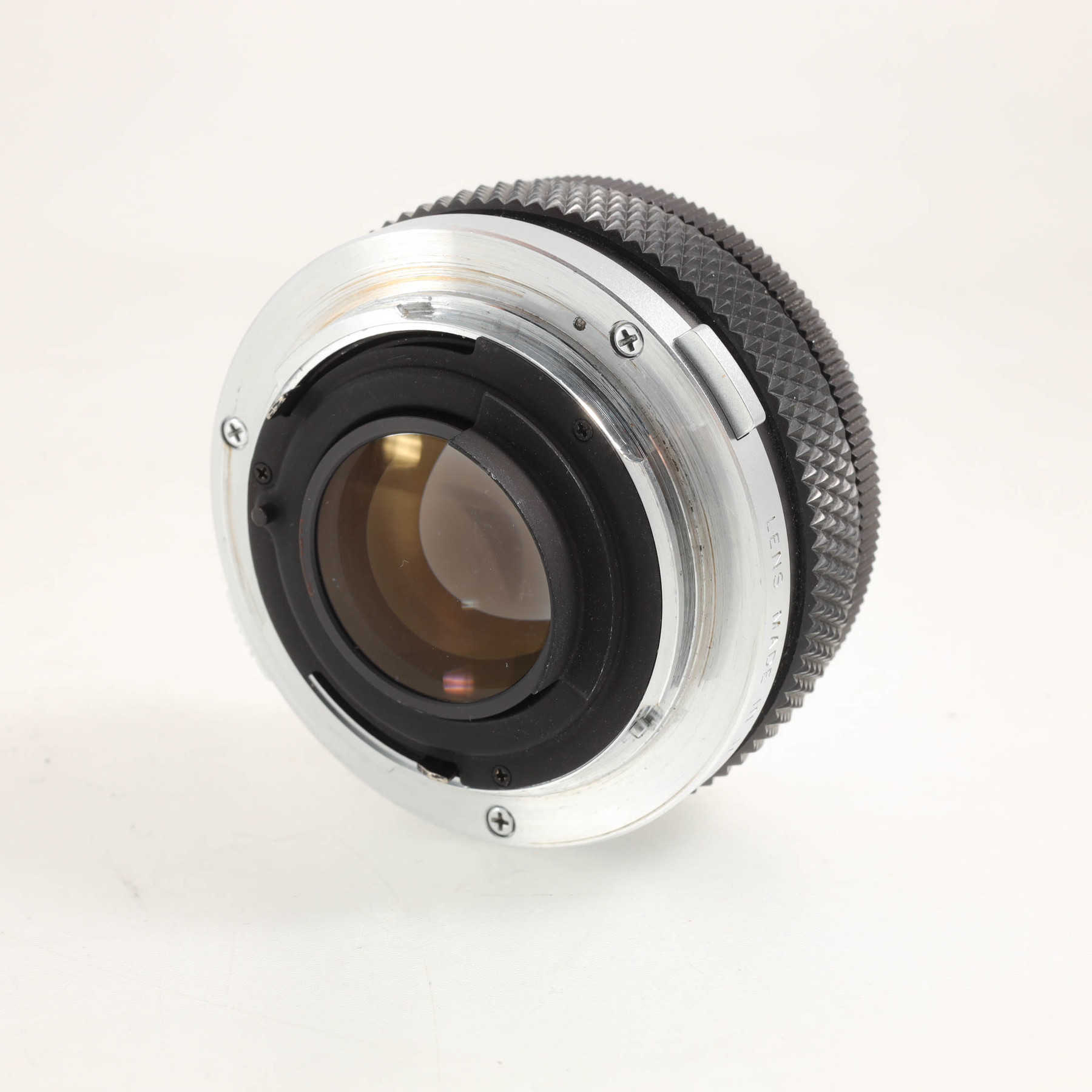 Olympus OM-1 с объективом 50mm f/1.8 F.Zuiko Auto-S Olympus OM-1 с объективом 50mm f/1.8 F.Zuiko Auto-S