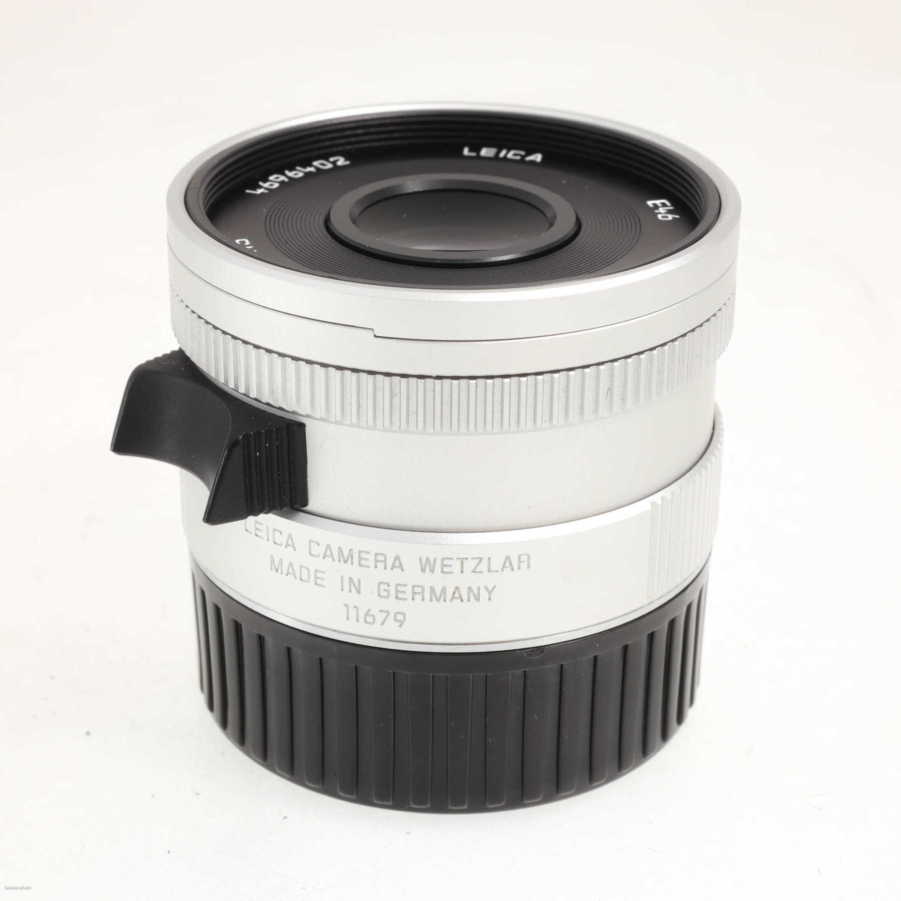 Leica 35mm f/2.4 Summarit-M ASPH silver Leica 35mm f/2.4 Summarit-M ASPH silver