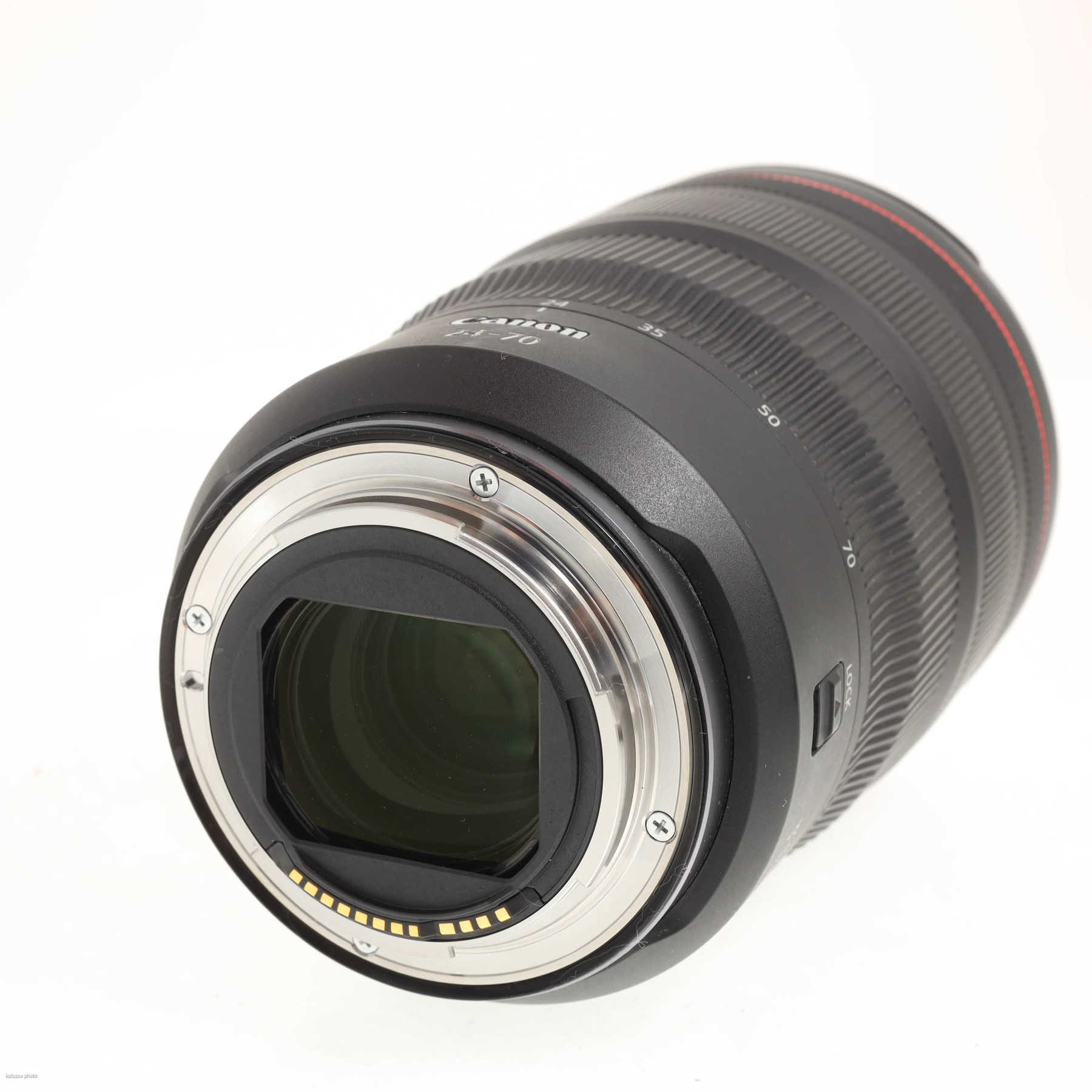 Canon RF 24-70mm f/2.8L IS USM Canon RF 24-70mm f/2.8L IS USM