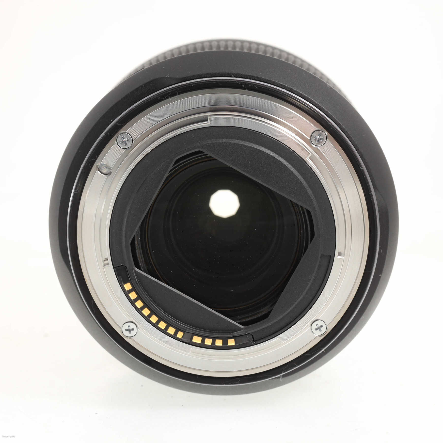 Canon RF 24-70mm f/2.8L IS USM Canon RF 24-70mm f/2.8L IS USM